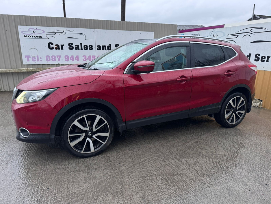 2015 Nissan Qashqai 1.5 SVE DAP + GLASS ROYALE ROOF E 4DR €9,800