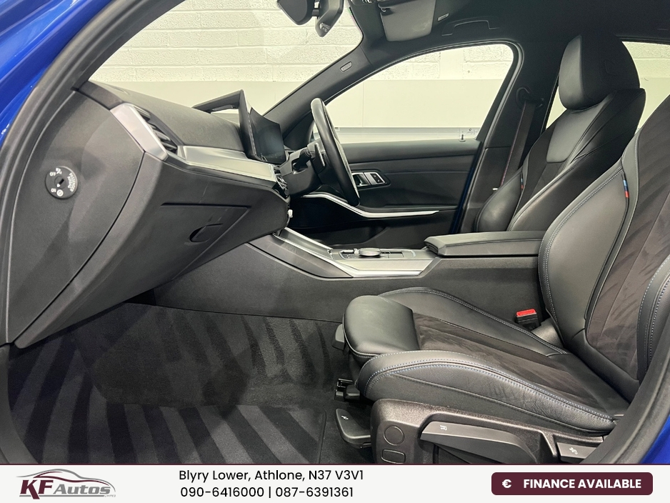 2023 BMW 3 Series - image 12