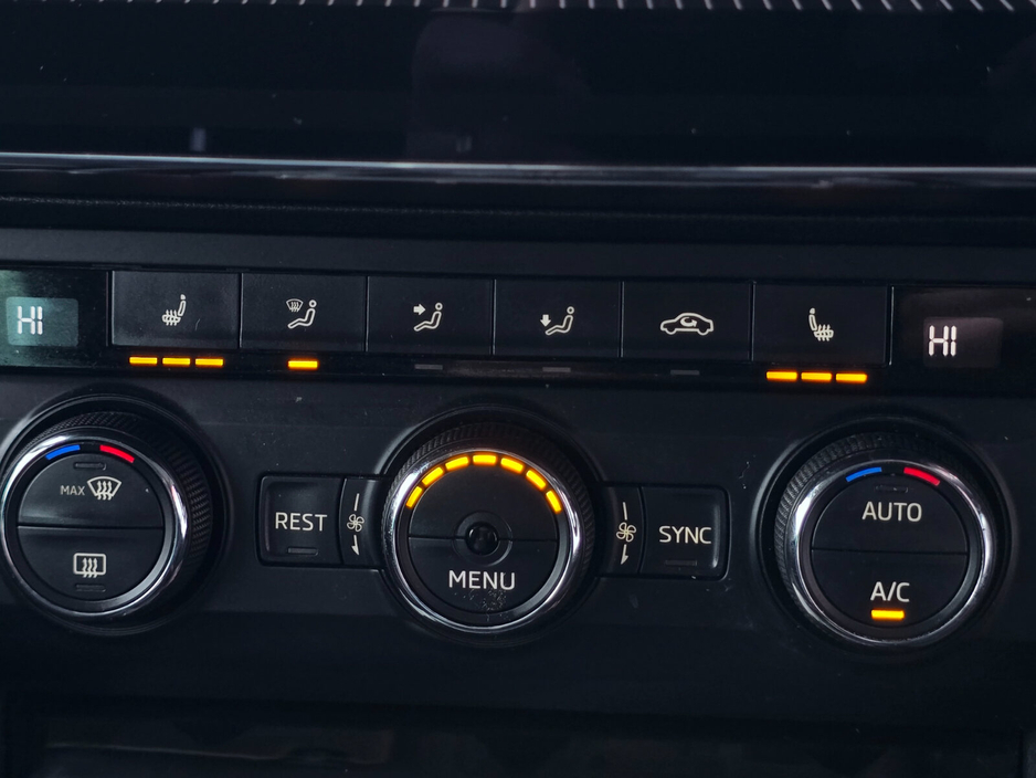 2016 Skoda Superb 2.0 TDI 150bhp Style €11,950