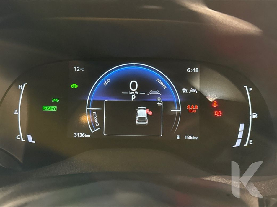 2024 Toyota Yaris - image 17