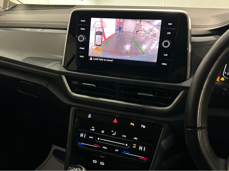 2023 Volkswagen T-Roc STYLE 2.0 TDI MANUAL 6SPEED FWD 116HP €29,950