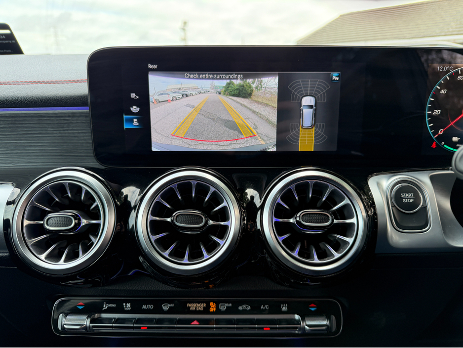 2023 Mercedes-Benz EQB - image 18