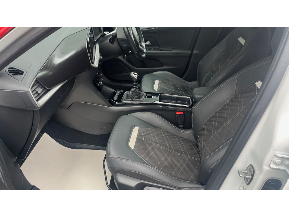 2023 Opel Mokka GS-1.2 100PS | 6 Speed | Huge Spec €21,950