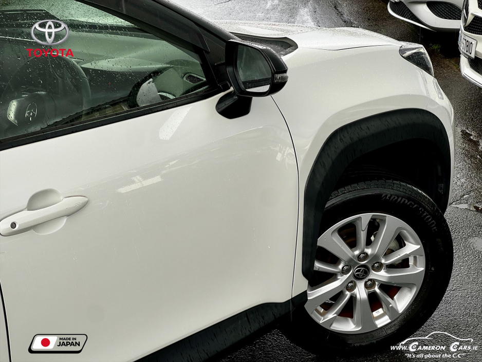 2021 Toyota Yaris Cross AUTOMATIC CITY SUV €23,950