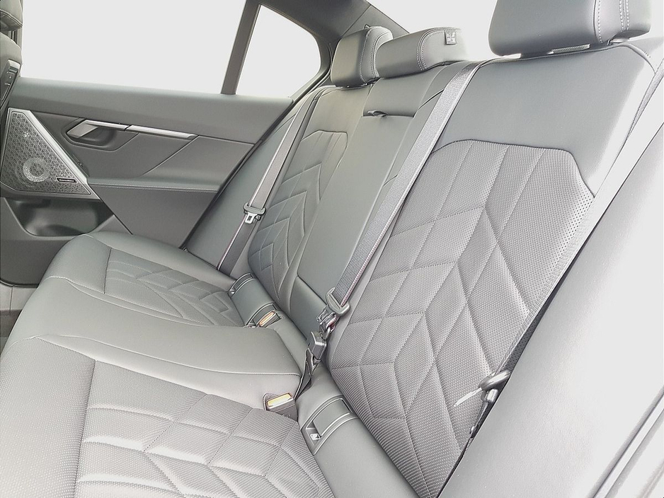 2025 BMW i5 - image 20