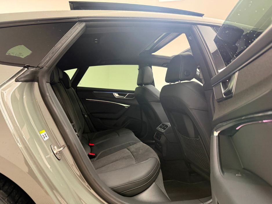 2025 Audi A7 50 TFSI E S LINE BLK ED QUATTRO *PAN ROOF* €79,990