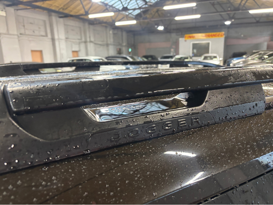 2023 Dacia Jogger - image 18