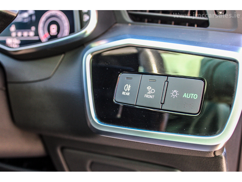 2018 Audi A6 - image 16