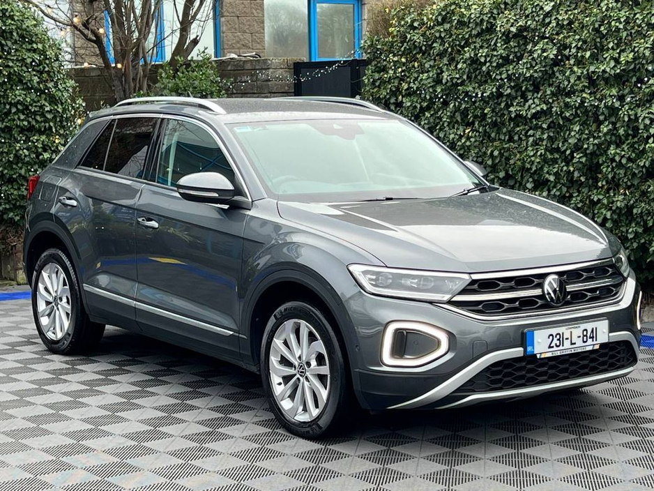 2023 Volkswagen T-Roc STYLE 2.0 TDI // APPLE CARPLAY/ANDROID AUTO // DIGITAL CLUSTER // ADAPTIVE CRUISE CONTROL €24,900
