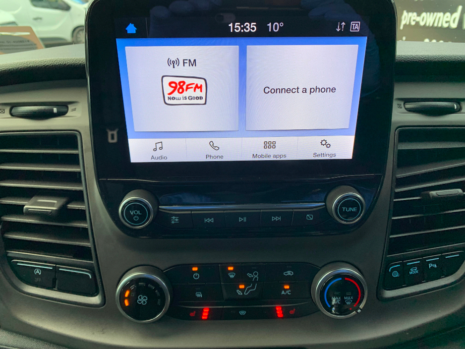 2021 Ford Transit Custom 2.0 TDCI 105 PS LWB TREND // PRICE EXCL. VAT // GREAT CONDITION // 05/26 CVRT // AIR CON, HEATED SEATS AND CRUISE CONTROL // €13,780