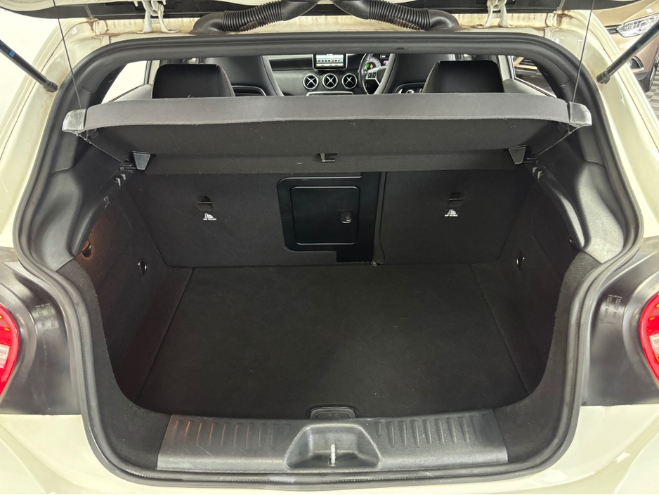 2014 Mercedes-Benz A Class - image 15