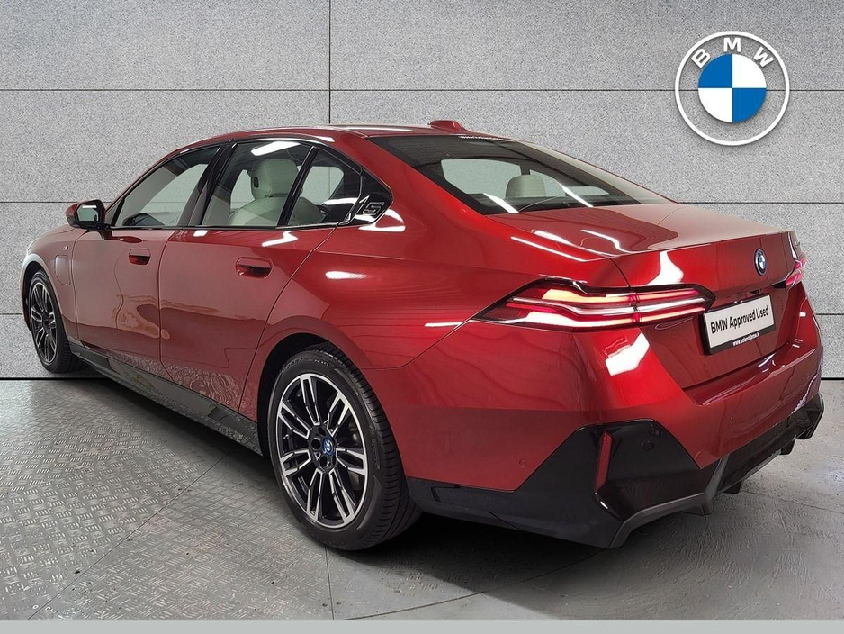 2024 BMW 5 Series 530e M Sport Saloon €58,975