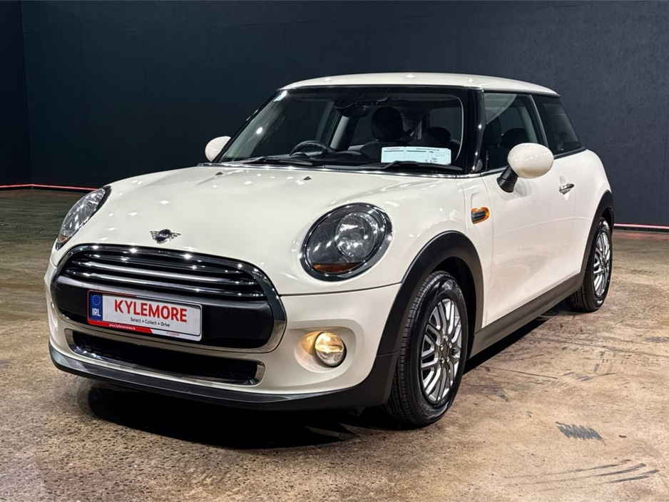 2019 MINI One - image 7