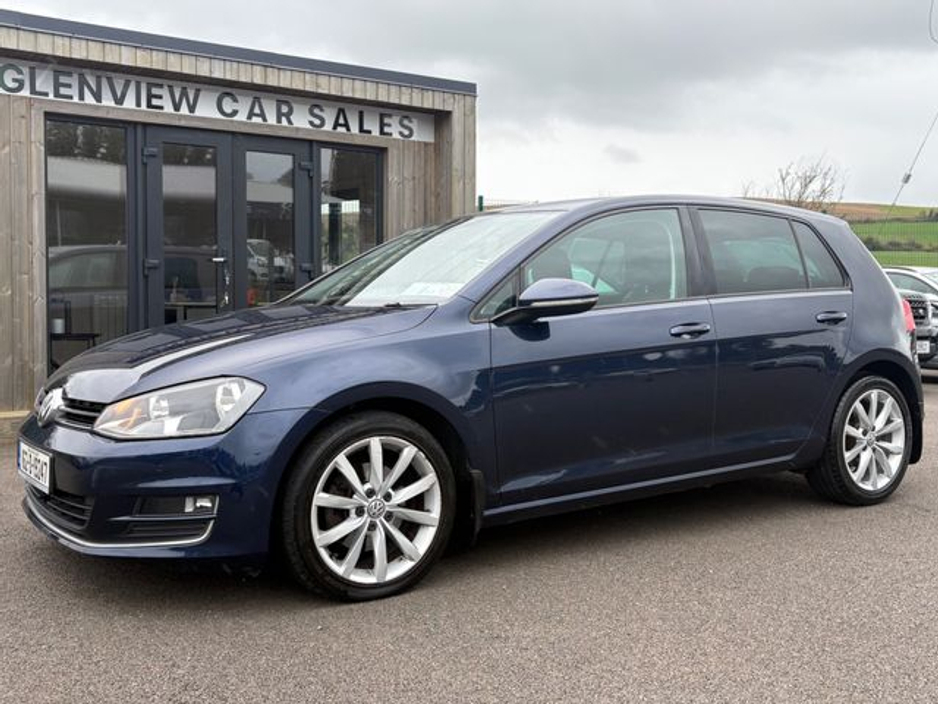 2016 Volkswagen Golf - image 3
