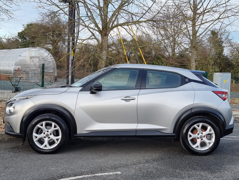 2020 Nissan Juke - image 12