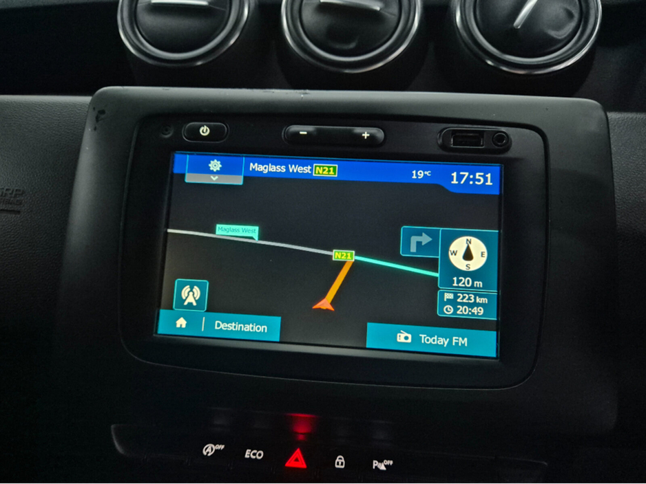 2019 Dacia Duster - image 9