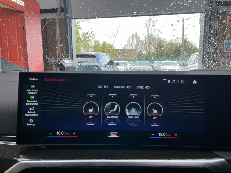 2022 BMW i4 - image 27