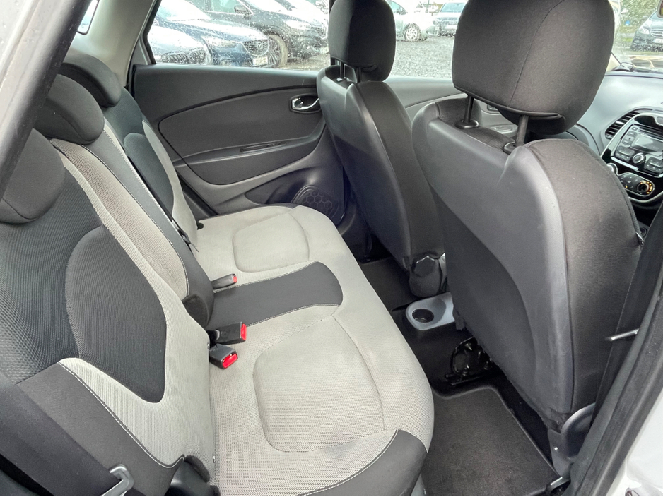 2015 Renault Captur - image 16