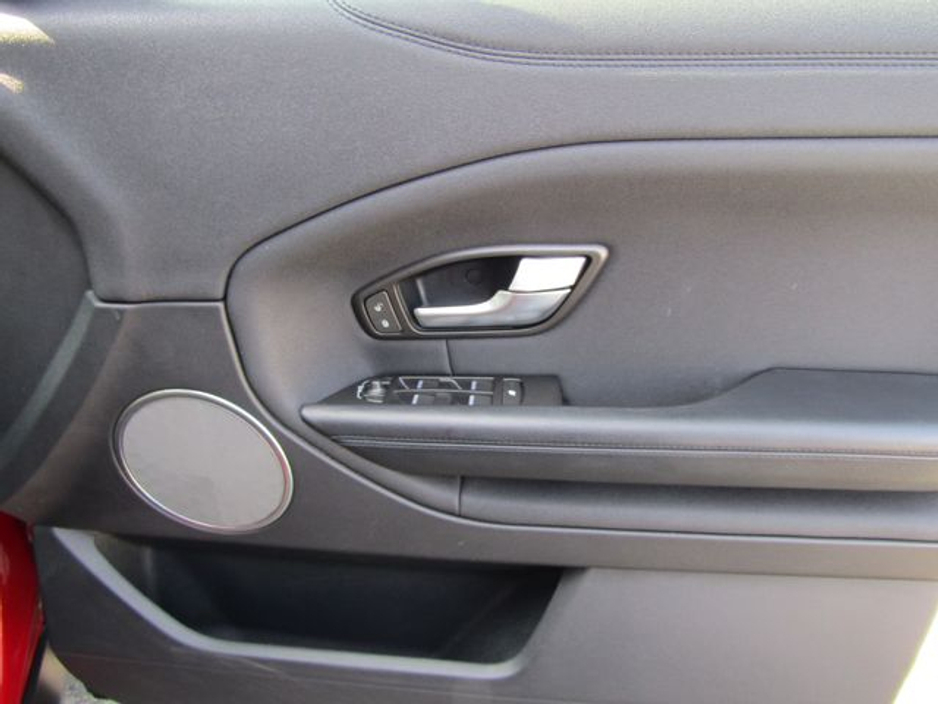 2017 Land Rover Range Rover Evoque - image 22