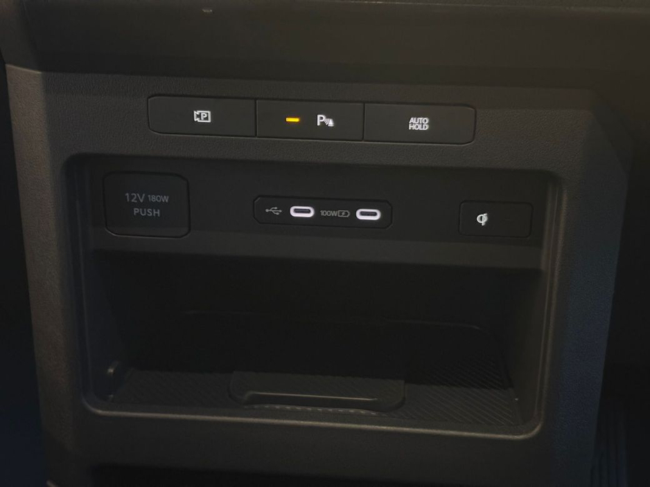 2026 Kia PV5 - image 20