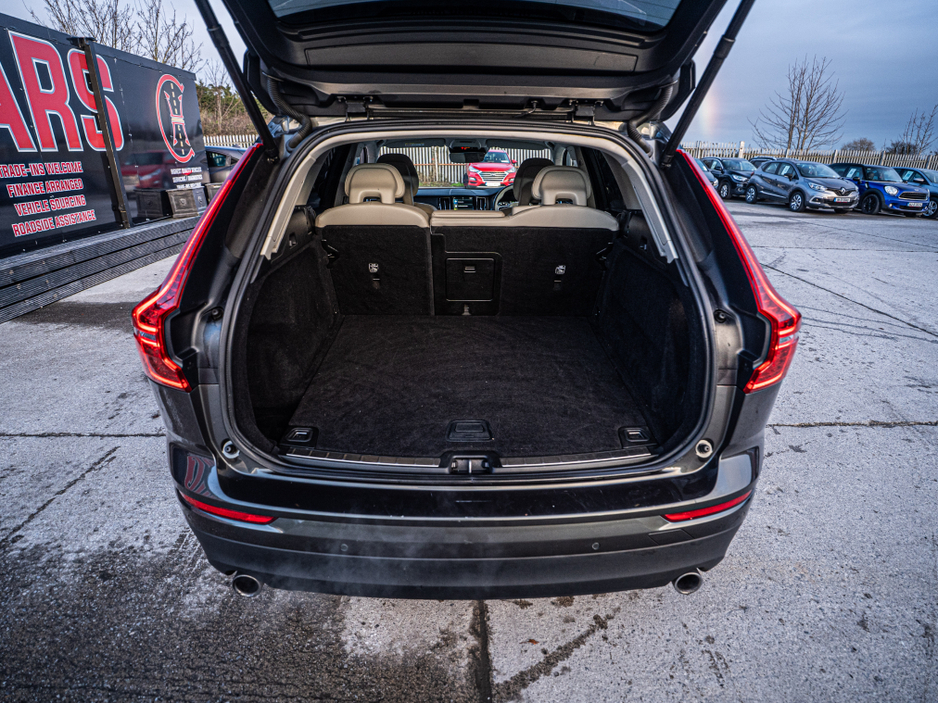 2017 Volvo XC60 172 Volvo XC60 4WD Auto/High spec/1yr warranty €26,888