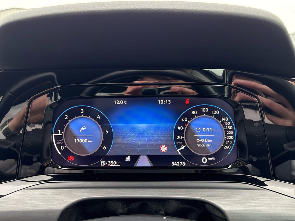 2023 Volkswagen Golf 2.0 TDI 115HP Style €29,975