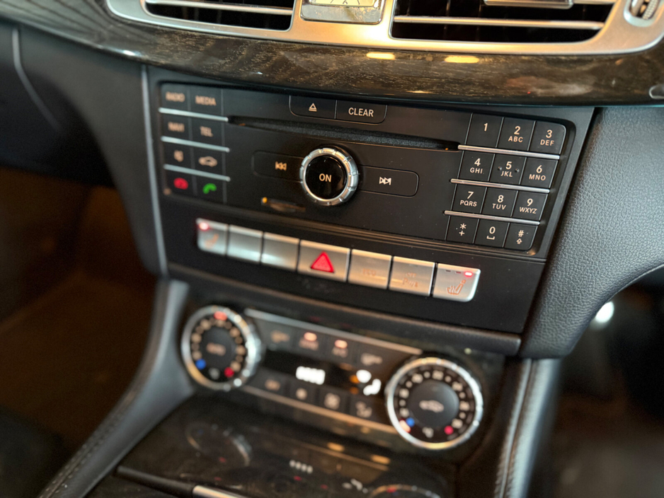 2015 Mercedes-Benz CLS Class - image 32