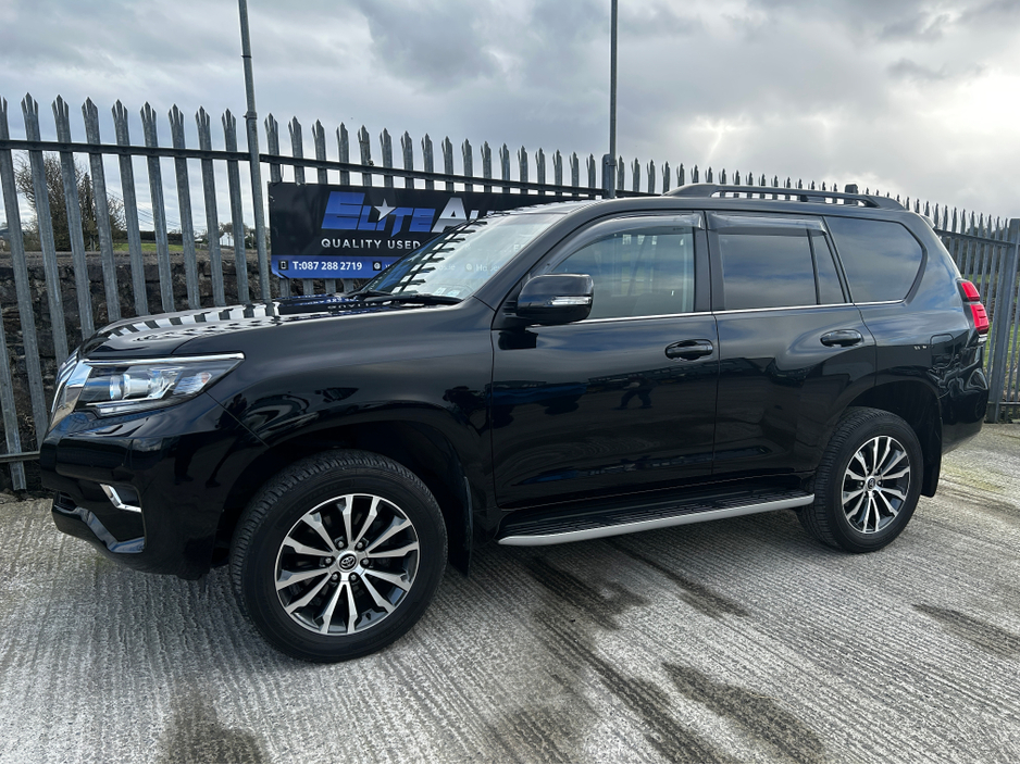 2024 Toyota Landcruiser - image 4