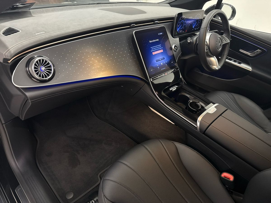 2025 Mercedes-Benz EQE - image 6