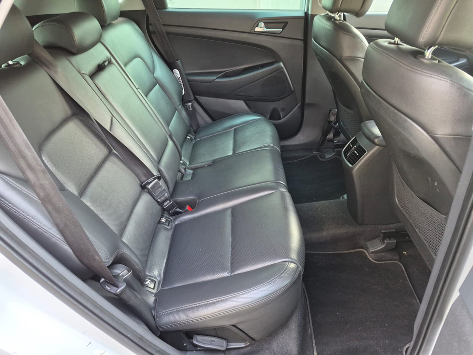 2018 Hyundai Tucson - image 18