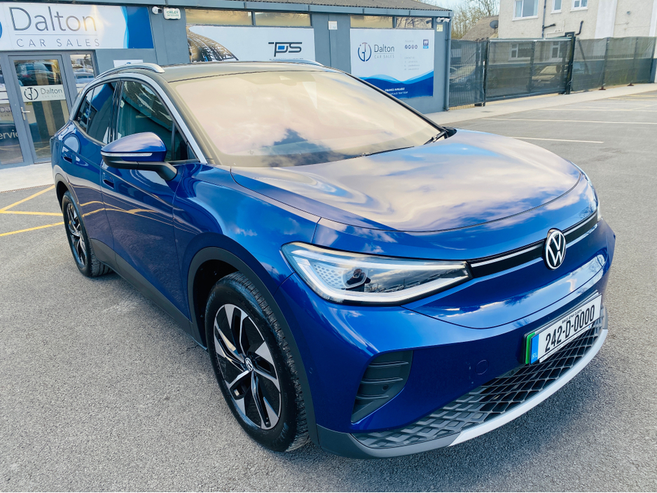 2024 Volkswagen ID.4 - image 3