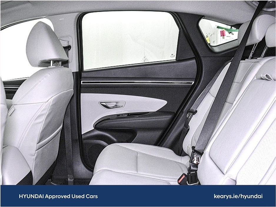 2022 Hyundai Tucson - image 7