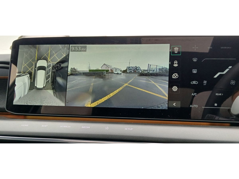 2026 Kia EV9 - image 21