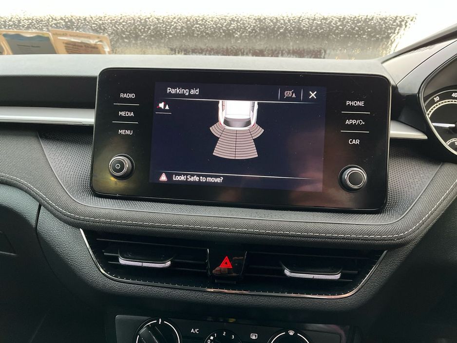 2024 Skoda Fabia - image 18