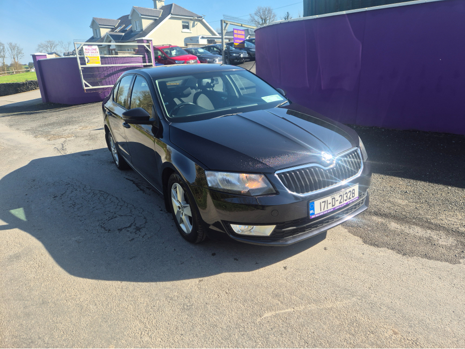 2017 Skoda Octavia - image 5