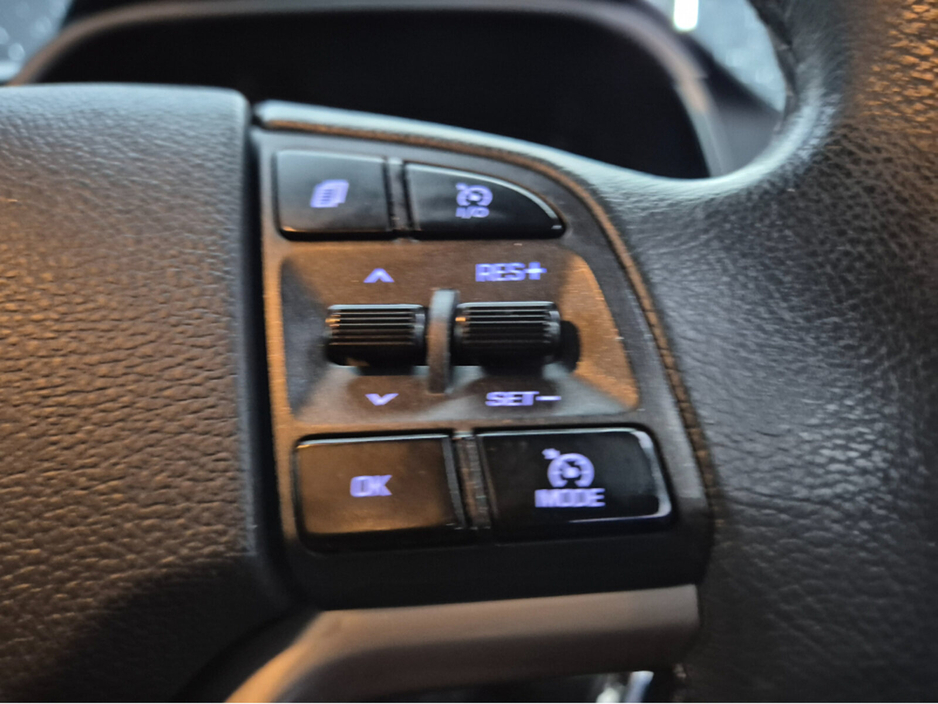 2020 Hyundai Tucson - image 10