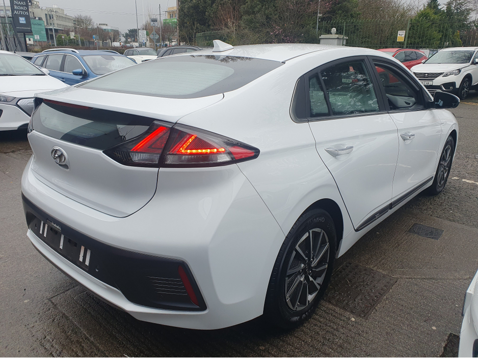 2022 Hyundai Ioniq PREMIUM AUTOMATIC FULLY ELECTRIC NCT 02/28 FINANCE AVAILABLE @ €59 PER WEEK HEATED SEATS/ SAT NAV/ TOUCH SCREEN MEDIA/ BLUETOOTH/ USB/ REVERSE CAMERA/ HISTORY CHECKED €14,950