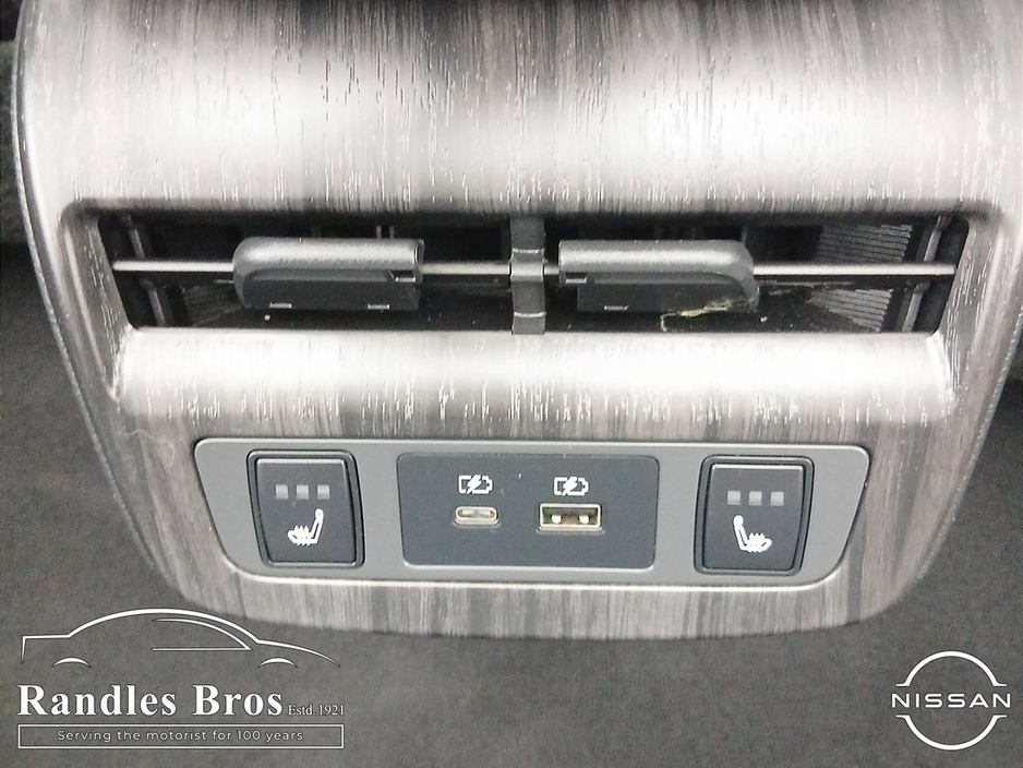 2023 Nissan Ariya - image 25