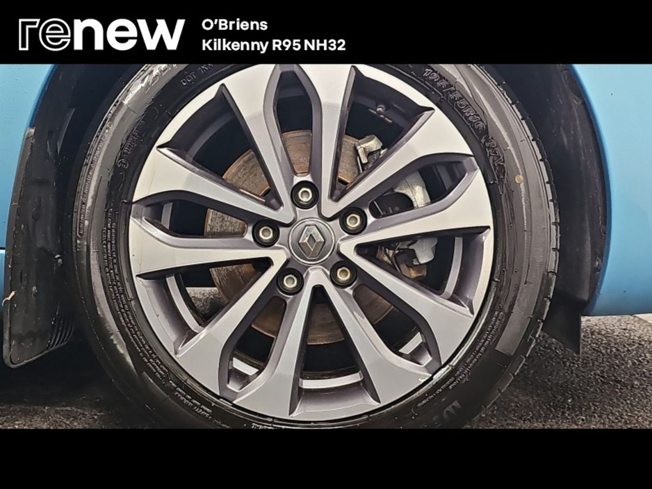 2022 Renault Zoe - image 9