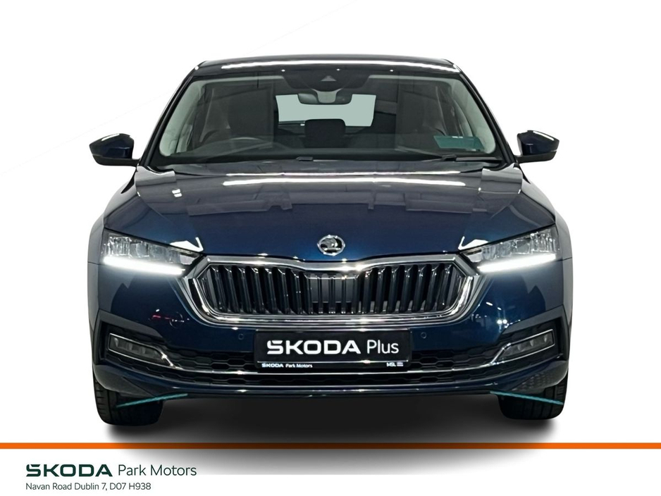 2023 Skoda Octavia - image 12