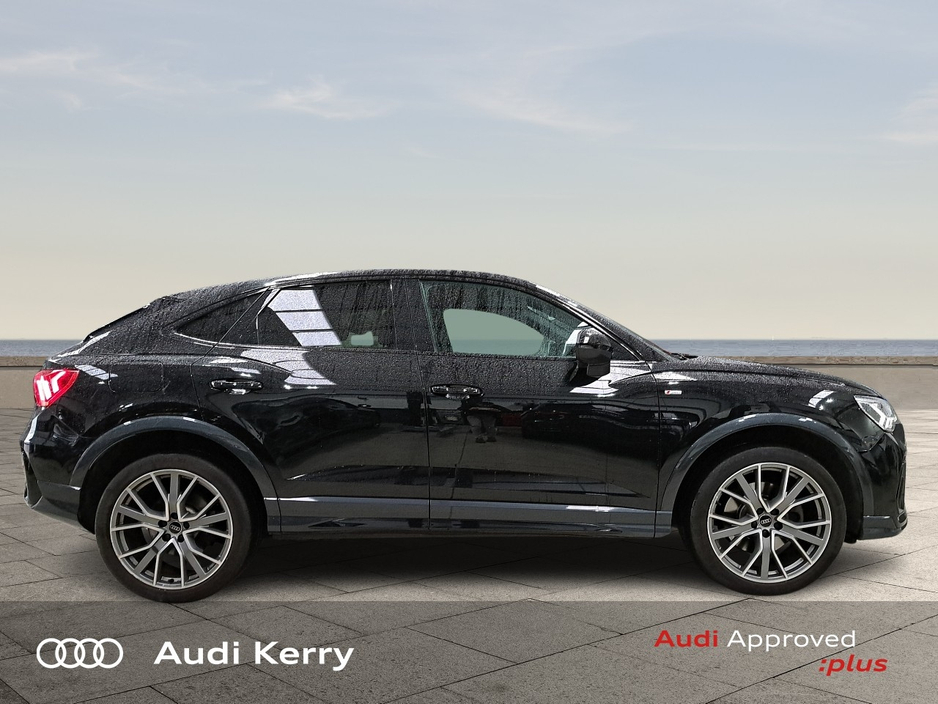 2024 Audi Q3 - image 8