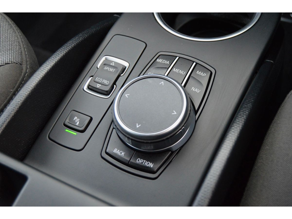 2020 BMW i3 S €17,995