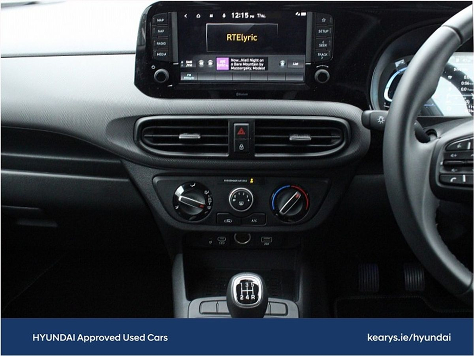 2024 Hyundai i10 - image 14