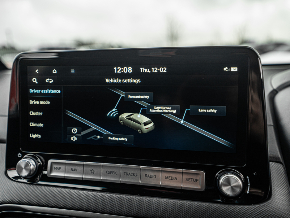 2024 Hyundai Kona 2024 Hyundai Kona EV Premium/SOH 100%/1yr warranty €24,888