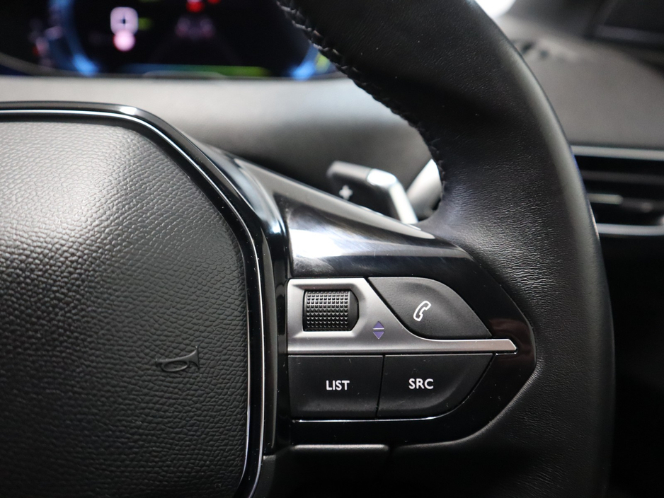 2023 Peugeot 3008 - image 13