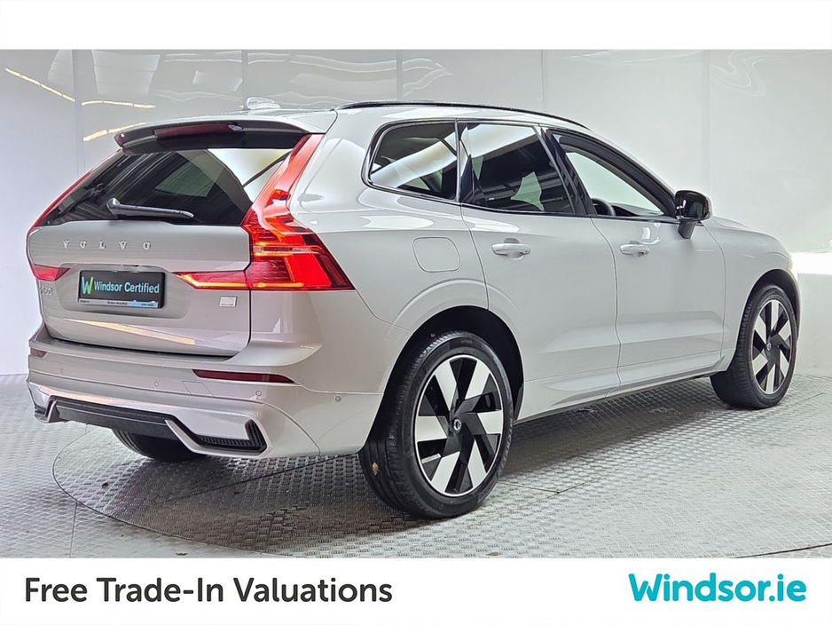 2024 Volvo XC60 Plus+ T6 Recharge AWD 350BHP Plus Twin Engine €54,495