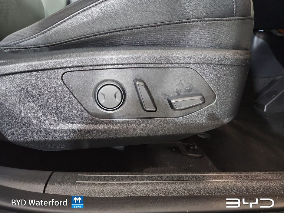 2024 Kia Sportage Anniversary Edition Hybrid. Cruise Control, Heated Seats, Heated Steering Wheel, Rear Charging Ports, Reversing Camera. €37,995