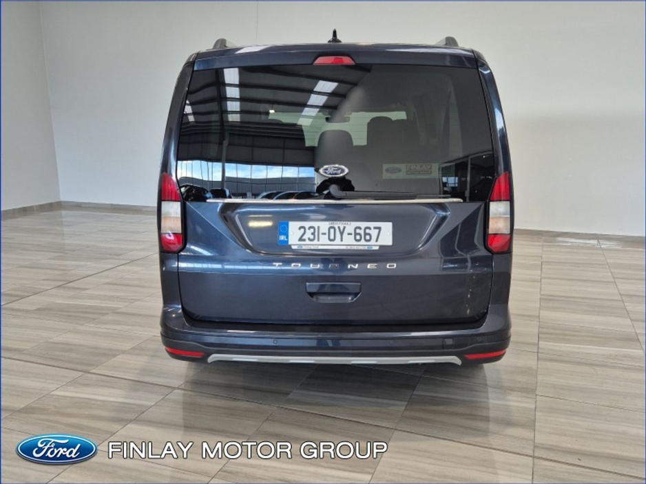 2023 Ford Transit Connect - image 21