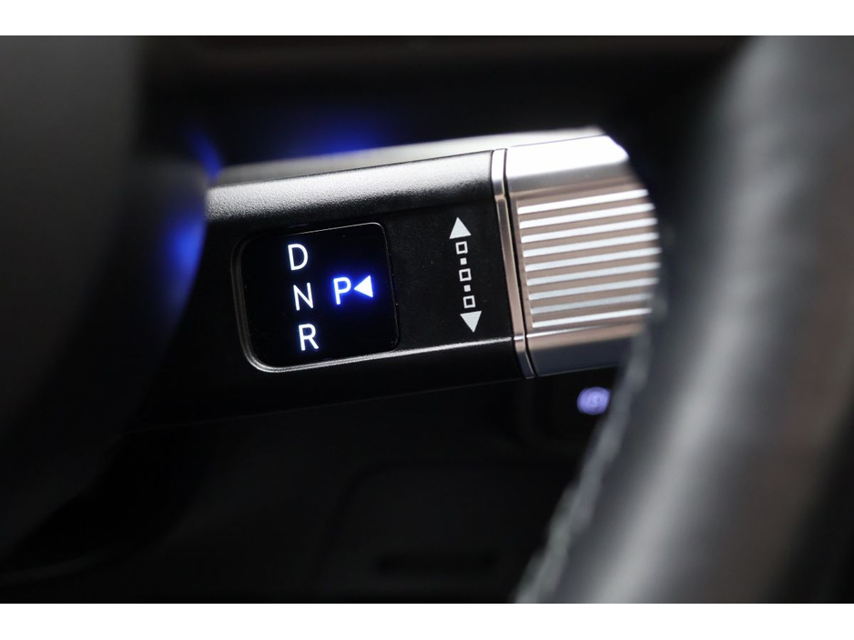 2024 Hyundai Kona - image 11