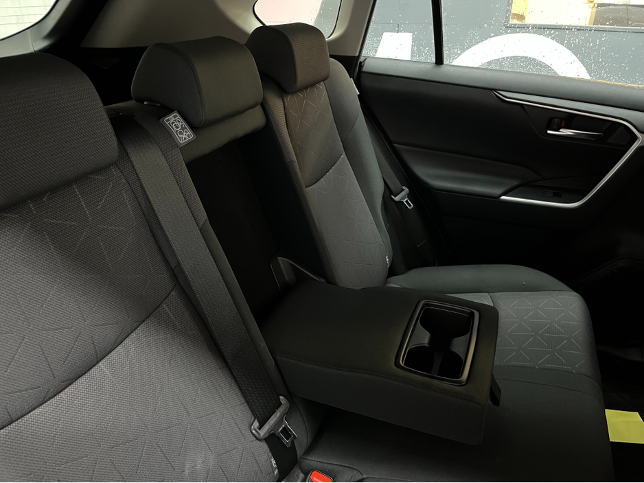 2019 Toyota Rav4 €27950 2019 TOYOTA RAV4 HYBRID X 2.5 AUTOMATIC / CRUISE CONTROL AND MORE €27,950